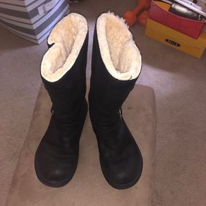 Black uggs